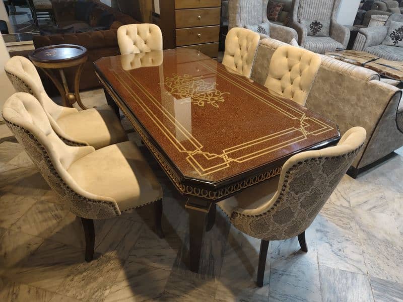 Luxury Dinning table brand new 2