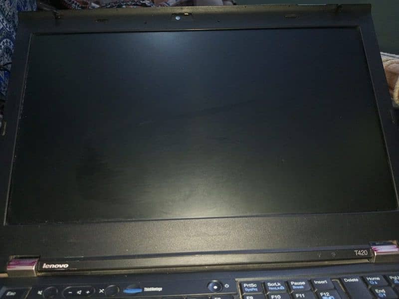 Lenovo THINKPAD T42O, 8/10 4