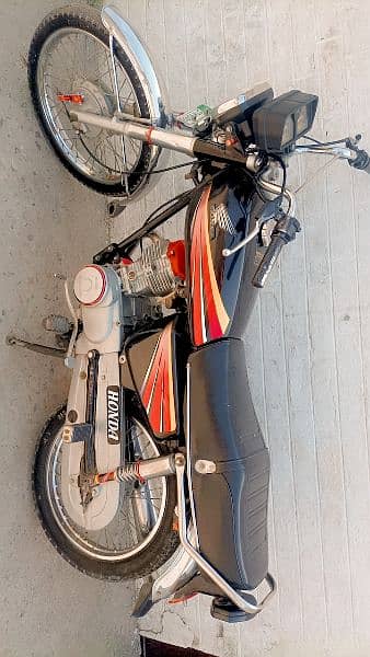Honda 125 sale and Exchange also 6