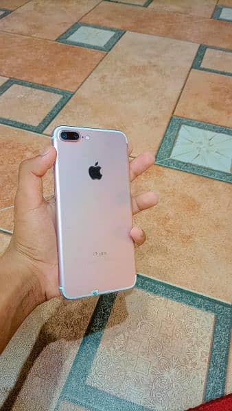 I phone 7plus 256gb official approved 3