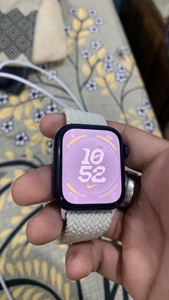 Apple Watch Series 7 41mm GPS 0