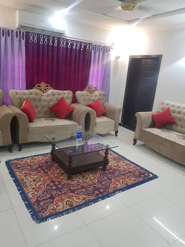 10 Marla fully furnish Full House 5 BeD Room available for rent in Bahria town phase 2 Islamabad 7