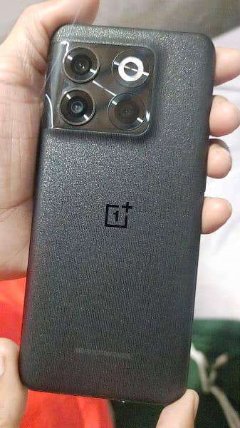 one plus 10 t . condition 10.10 0