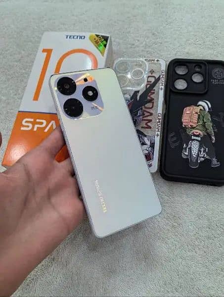 Tecno Spark 10pro 0