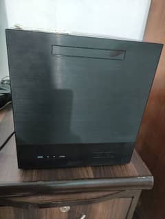 Ryzen 2600 A520m 16gb Ram GTX titan x 12gb gaming PC