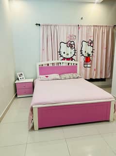 kid's bedroom furniture