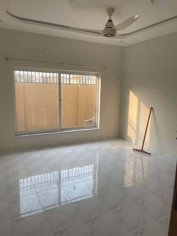 Upper Portion For Rent In Block C1 Multi Gardens B-17 Islamabad 0