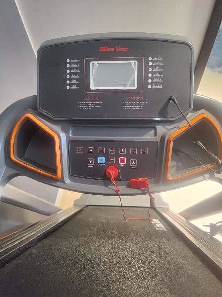 SlimLine Treadmill TH3000 5