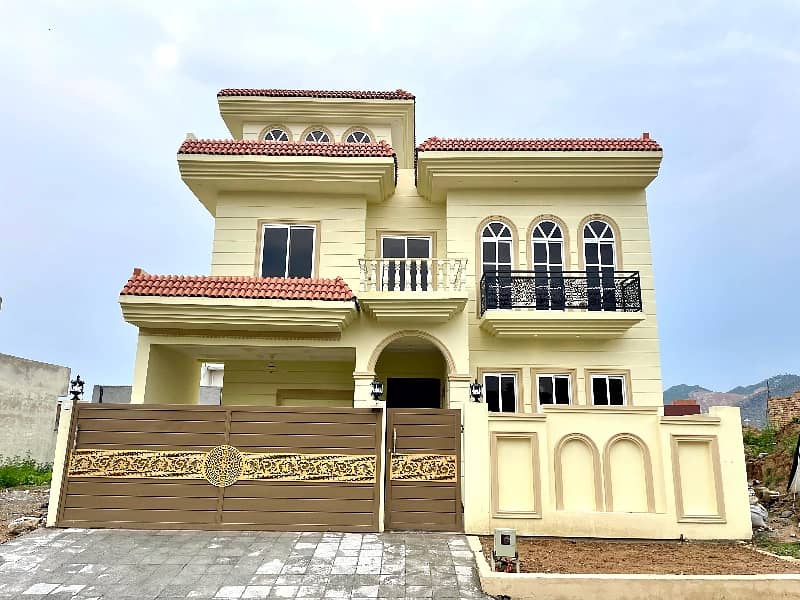 Brand New Classic House In Block C1 - MPCHS, Multi Gardens B-17, Islamabad 0