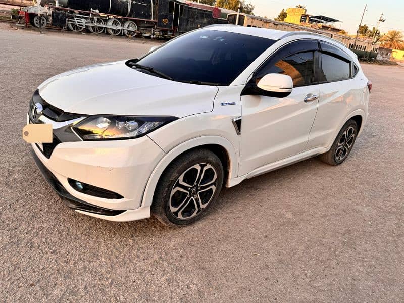 Honda Vezel 2015 1