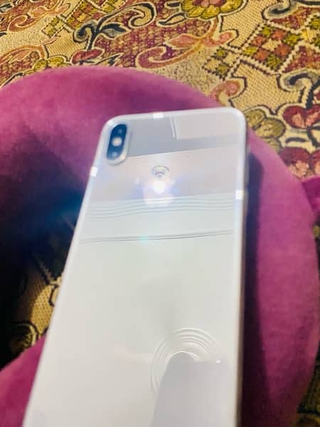 Iphone X 256gb In FANTASTIC CONDITION 8