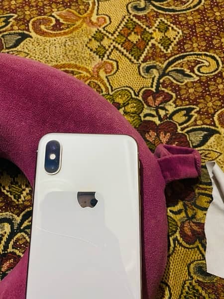 Iphone X 256gb In FANTASTIC CONDITION 11