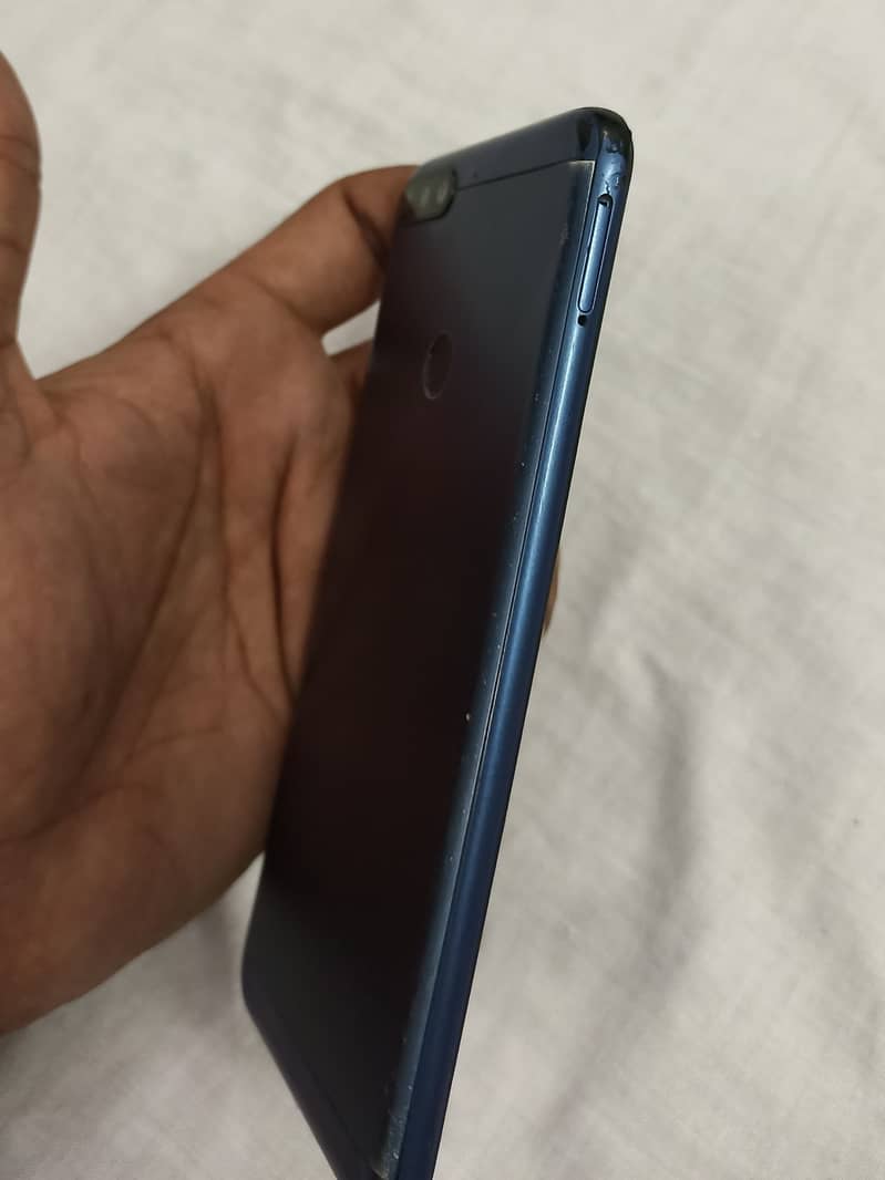 Honor 7C (3+32) With Box & Genuin Back Cover for Sale 8