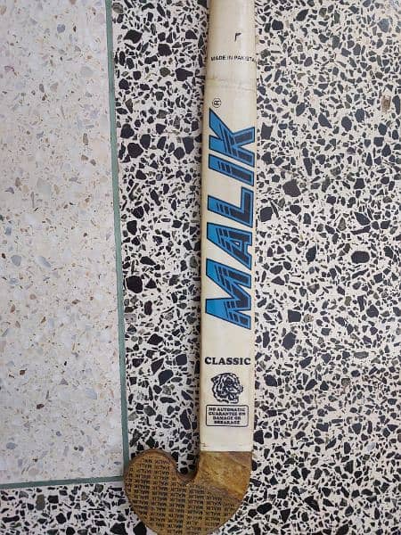 original hockey stick malik hockey stick made in Pakistan 3