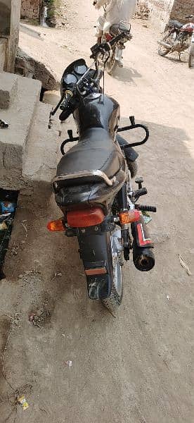 honda dulex 125 old is gold halat apky samny hy 1