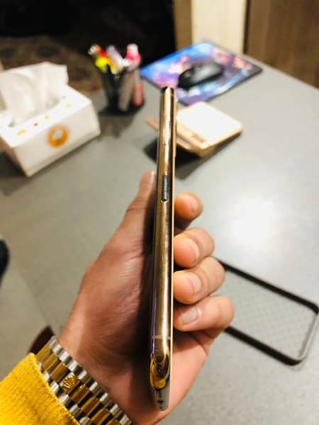 iPhone 11 Pro Max 256GB PTA approved 2