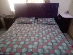 bed for sale/ velvet poshish bed 0