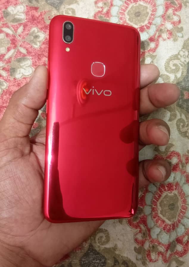 Vivo_Y85 6/128 0