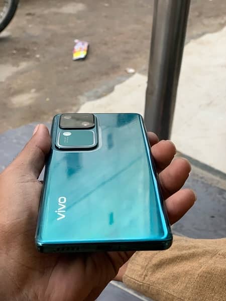 vivo v30 1