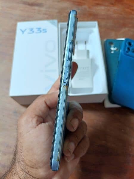 vivo y33s 8gb ram 128 storage 10/10 5