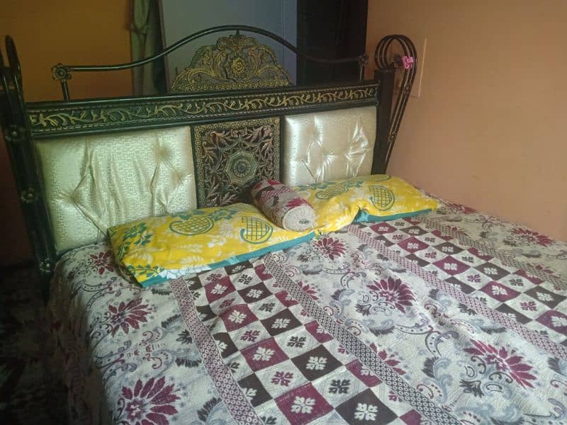 Iron Bed King size 0