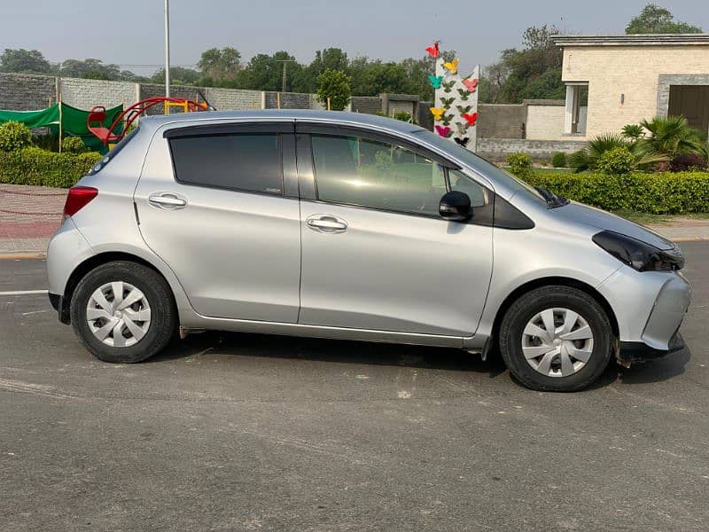 Toyota Vitz 2014 9