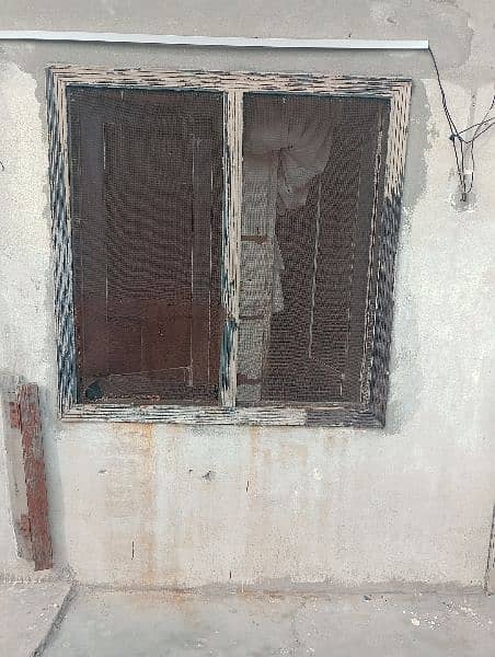 window for sale 0