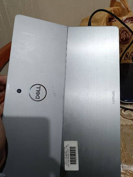 dell lettitude 7200 2 in 1 laptop tablet 5