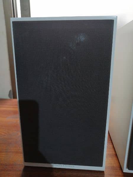 Rotel Amplifier, SONOS Connect, Bowers and Wilkins Speakers 13