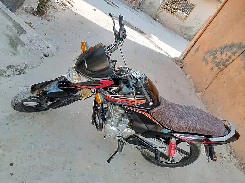 Cb 125f Special Addition, 2019 model 0