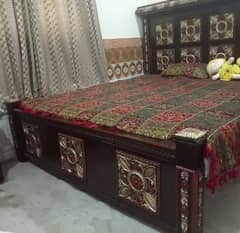 wooden bed set side tables