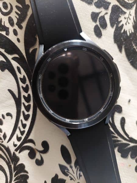 Samsung Galaxy Watch 4 1