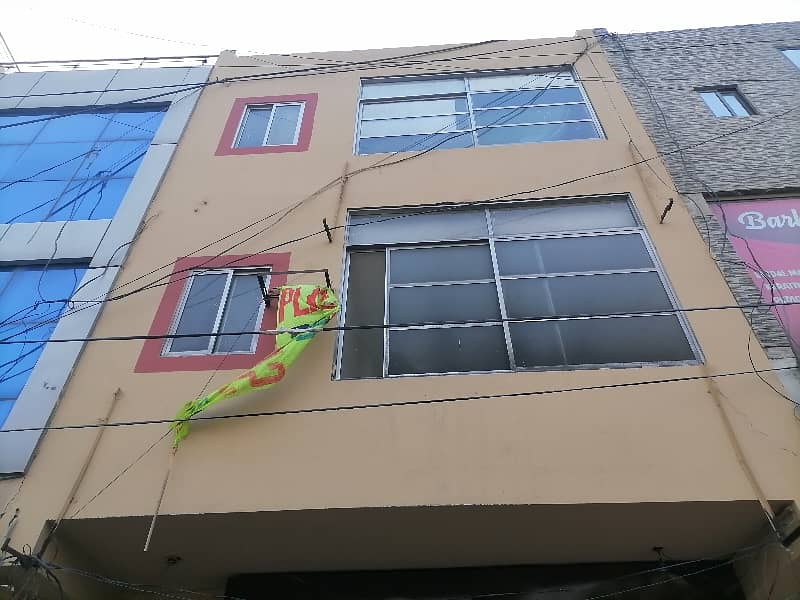 5.5 Marla Triple Stoery Commercial Building Available For Sale Eden Chowk Township College Road Lahore 1