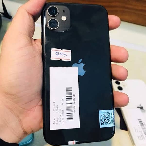 iPhone 11 RS 75000 Woter Pack 128 GB Battery 89 health 2