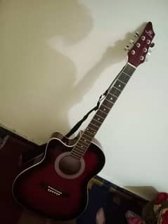 Guitar for urgent sale 25k