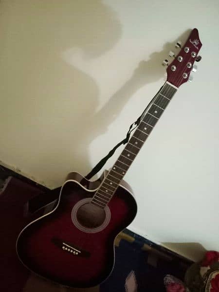 Guitar for urgent sale 25k 0
