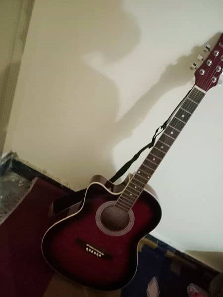 Guitar for urgent sale 25k 1