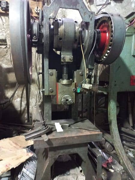 power press 10 ton 3