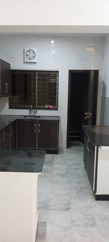 5 MARLA BRNAD NEW FULL HOUSE FOR RENT IN JUBLIEE TOWN F BLOCK LAHORE 8