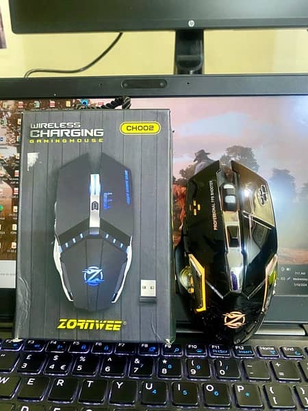 Zornwee rgb gaming headphone premium  brand new not used 03278694670 2