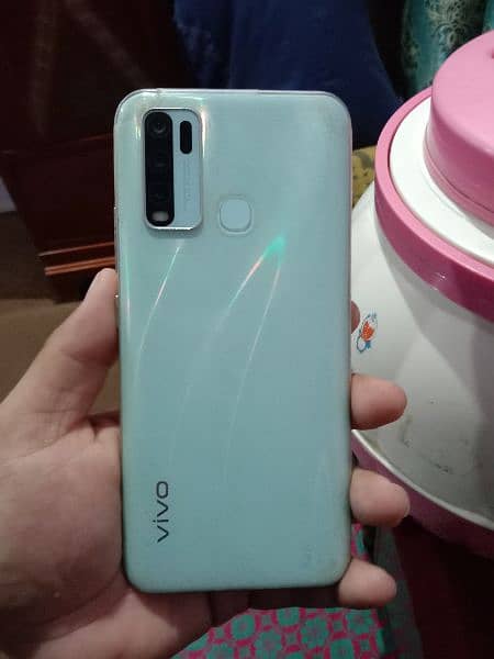 vivo y30 3