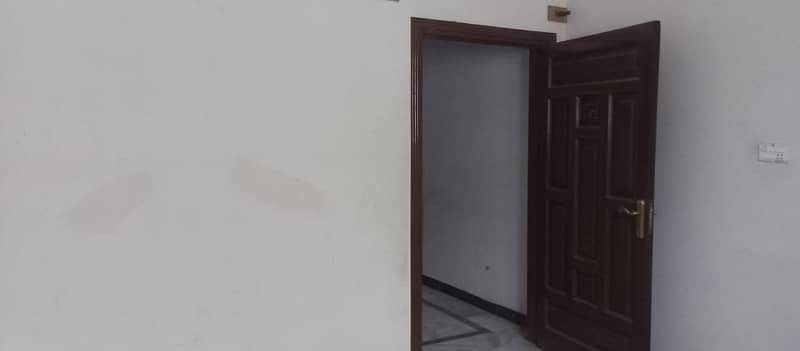 Prime Location Affordable Upper Portion For rent In Arbab Sabz Ali Khan Town 6