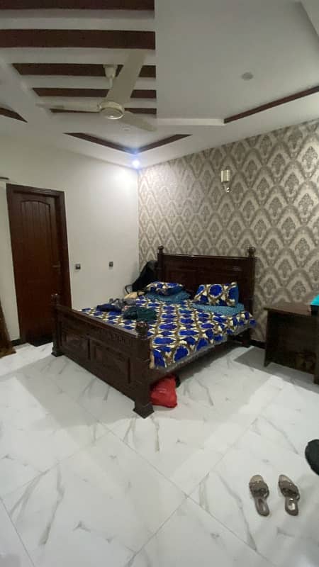 10 Marla VIP Brand New Type Full Tile Floor VIP Full House For Rent In Johar Town Phase 2 6
