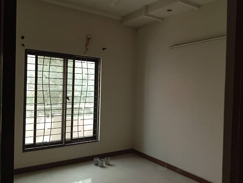 5 Marla VIP Full House For Rent In Johar Town Phase 2 Block R1 And Emporium Mall 7