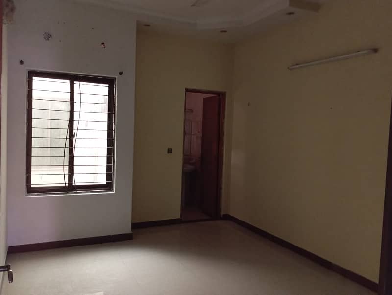 5 Marla VIP Full House For Rent In Johar Town Phase 2 Block R1 And Emporium Mall 12