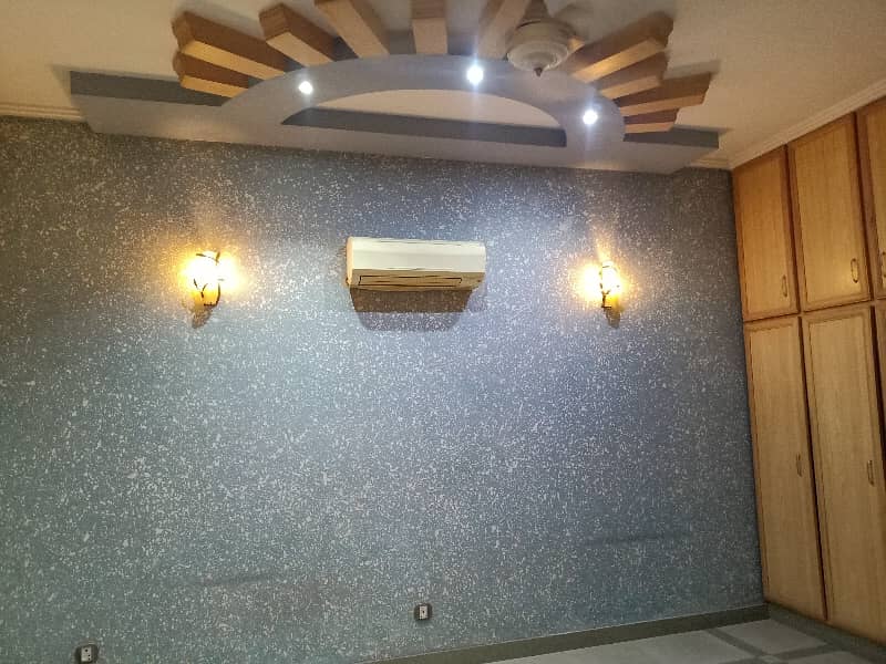 14 Marla VIP Upper Lower Lock Portion For Rent In Johar Town Phase 2 Lacas School 11