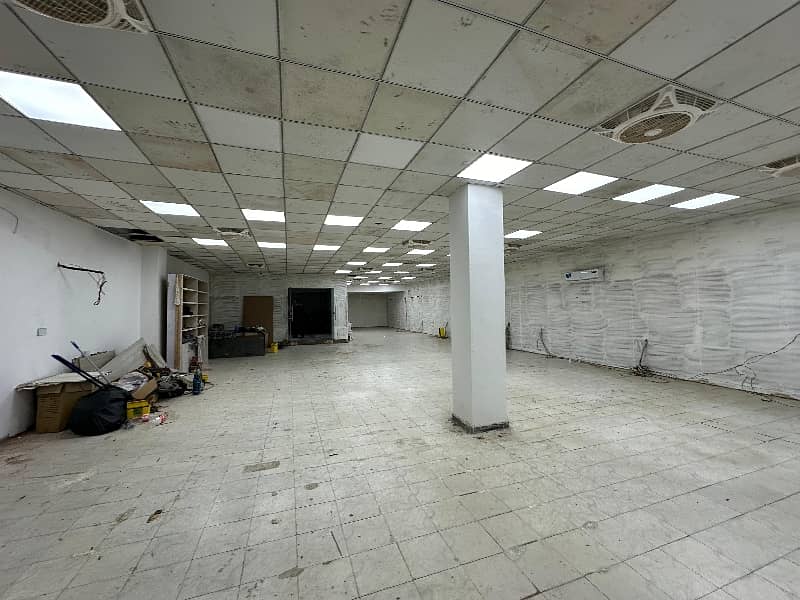 9000 sqft Commercial Space For Rent Main Boulevard 8