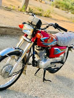 Honda cg 125 2024 zero meter condition first owner gold number