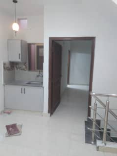 2.25marla house for sell 3bad attch bath tvl dable kitchen till floring wood wark good loction man apruch
