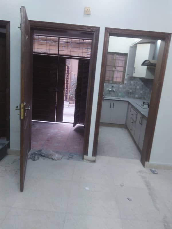 2.25marla house for sell 3bad attch bath tvl dable kitchen till floring wood wark good loction man apruch 23